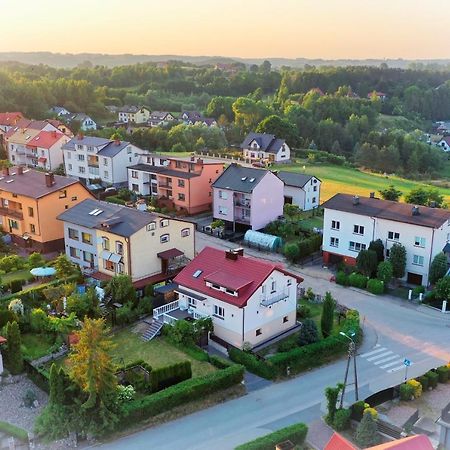 Villa Dom Wakacyjny Na Tulipanowej W Chmielnie Chmielno Exterior foto