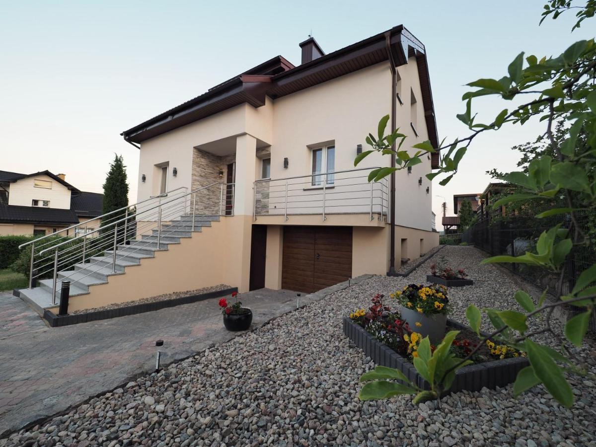 Villa Dom Wakacyjny Na Tulipanowej W Chmielnie Chmielno Exterior foto